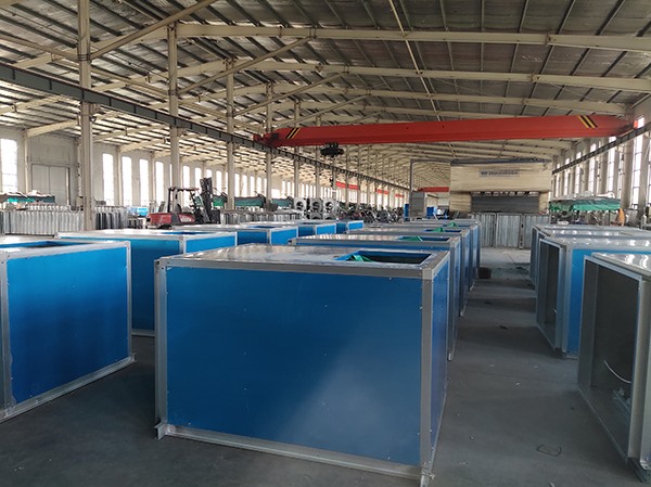 風(fēng)機(jī)箱